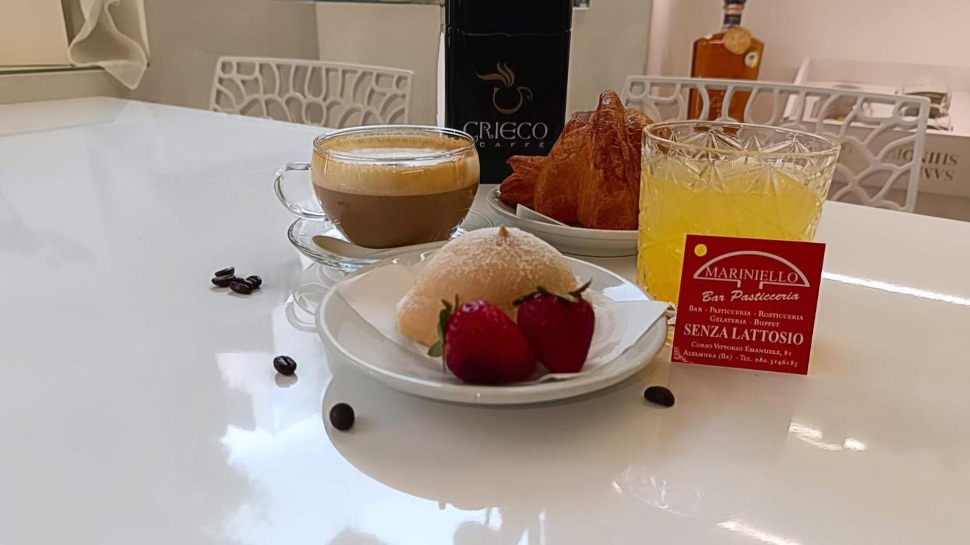 Casa Dei Martiri Acomodação com café da manhã Altamura Exterior foto